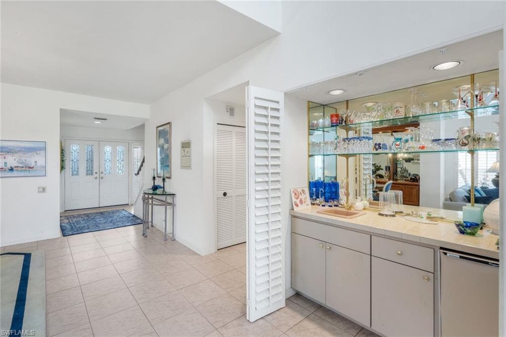 10354 Quail Crown Dr, Naples, FL 34119-13