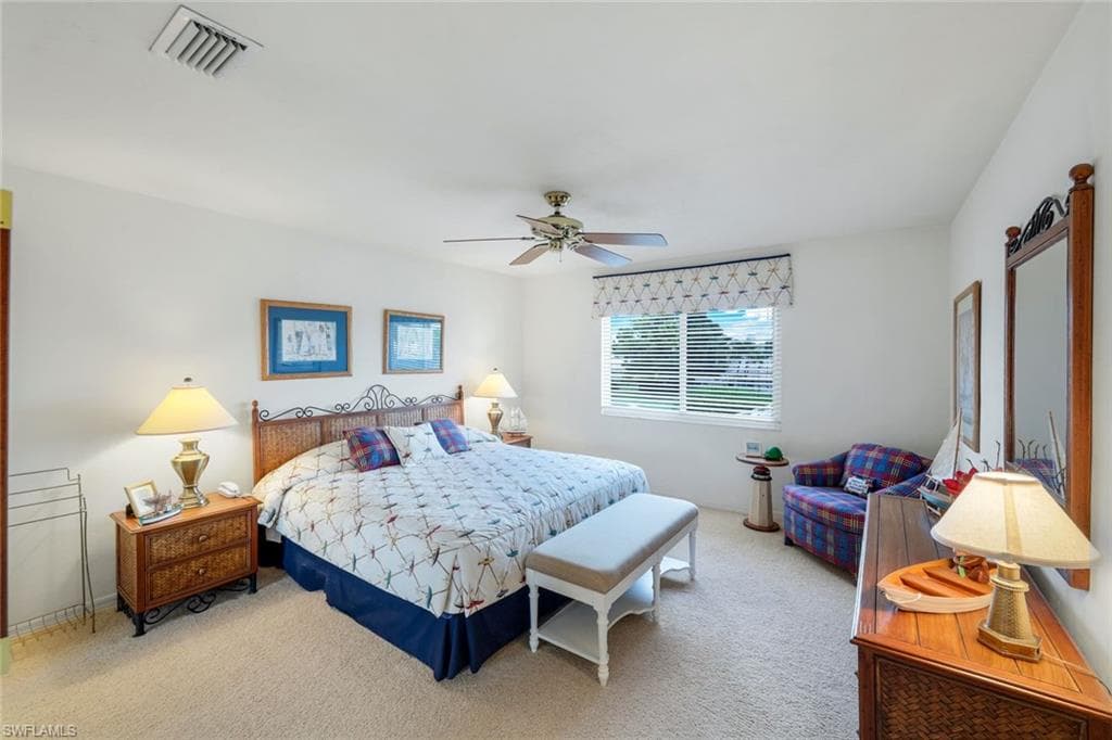 10354 Quail Crown Dr, Naples, FL 34119-16