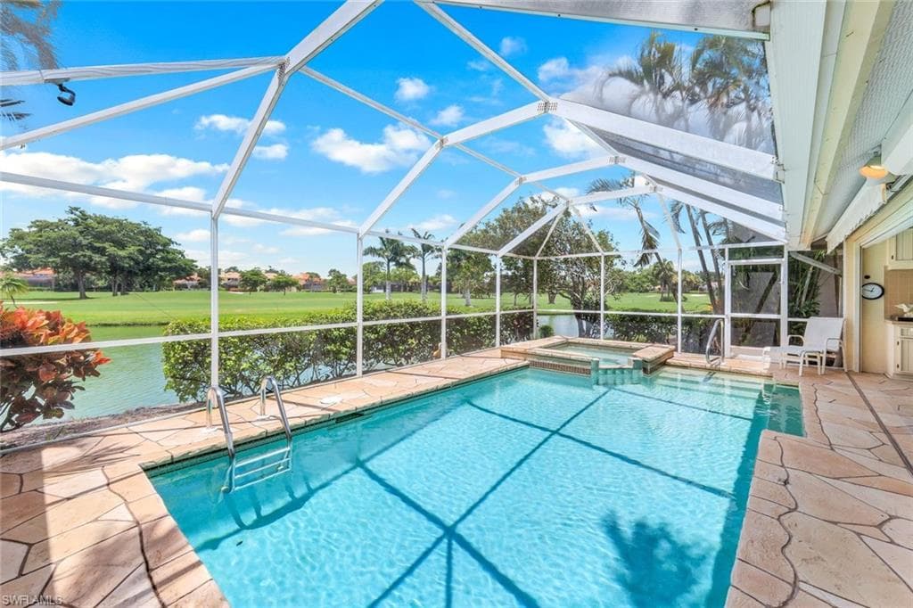 10354 Quail Crown Dr, Naples, FL 34119-3