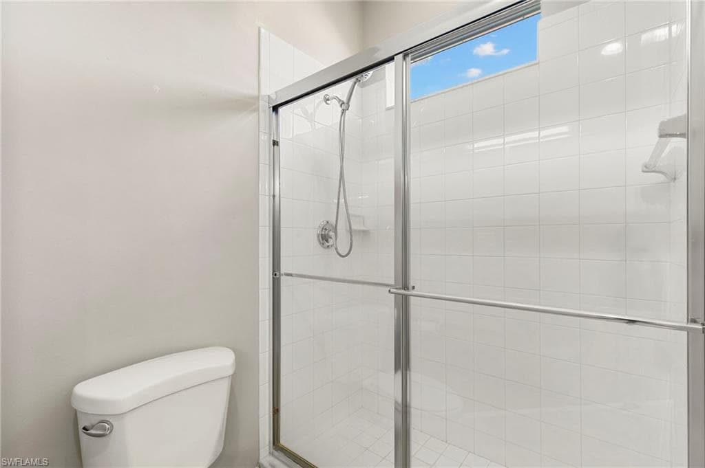 25050 Peacock Ln 201, Naples, FL 34114-16