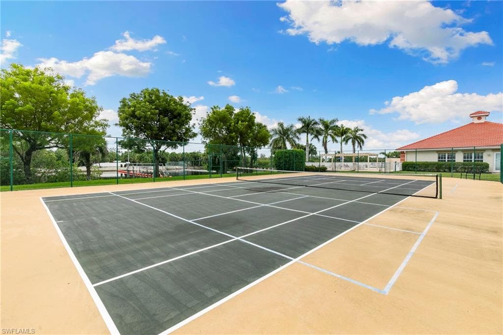 25050 Peacock Ln 201, Naples, FL 34114-28