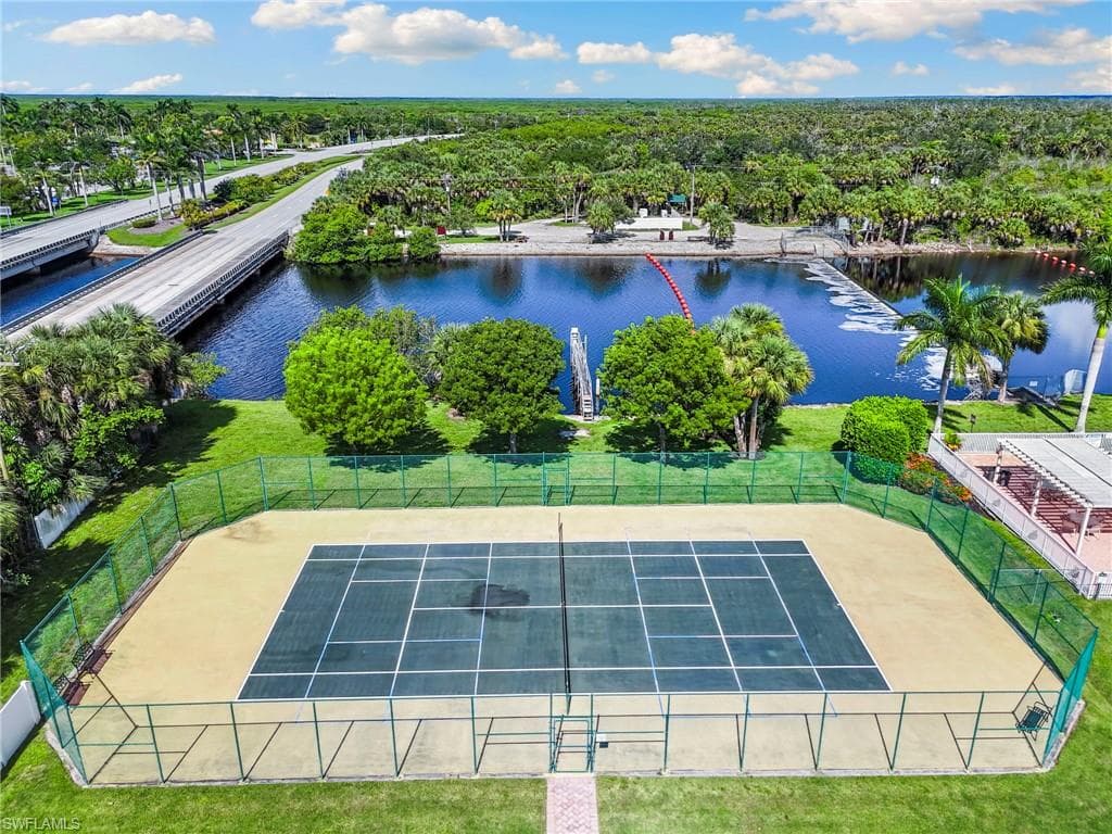 25050 Peacock Ln 201, Naples, FL 34114-35