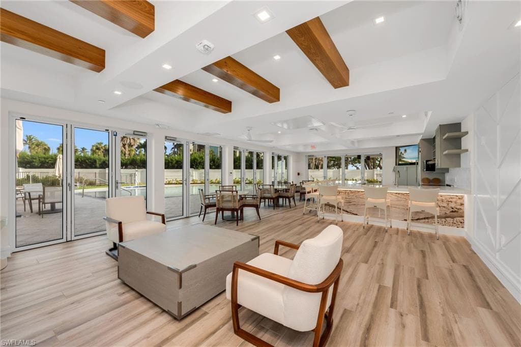 3401 Gulf Shore Blvd N 205, Naples, FL 34103-22