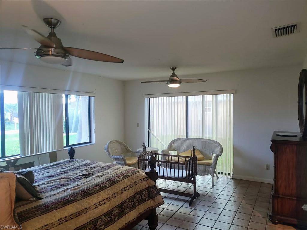 418 46th Ter, Cape Coral, FL 33914-9