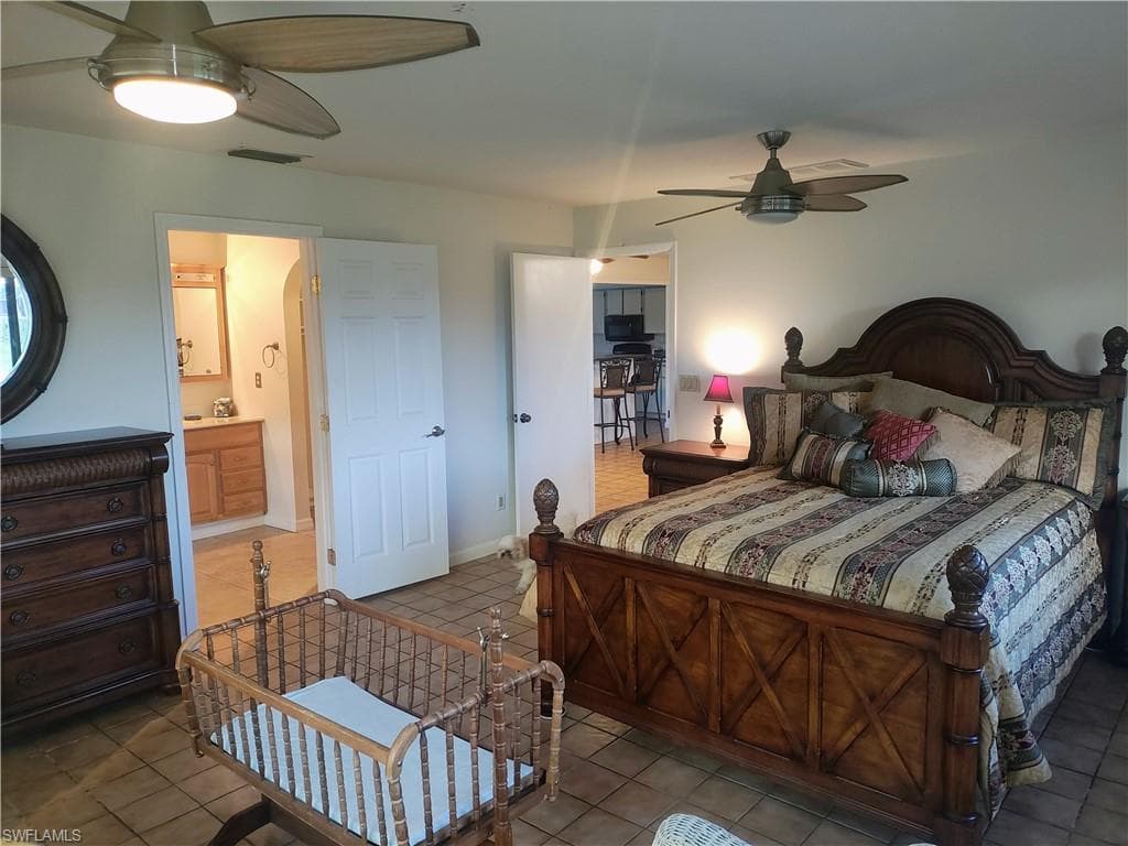 418 46th Ter, Cape Coral, FL 33914-10