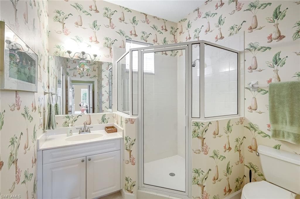 9687 Cypress Hammock Cir 202, Estero, FL 34135-26