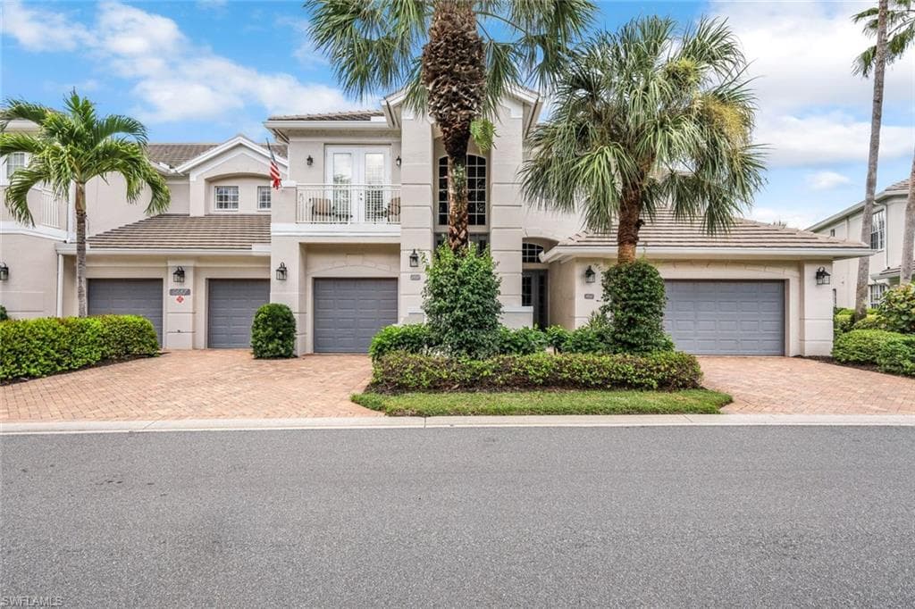9687 Cypress Hammock Cir 202, Estero, FL 34135-31