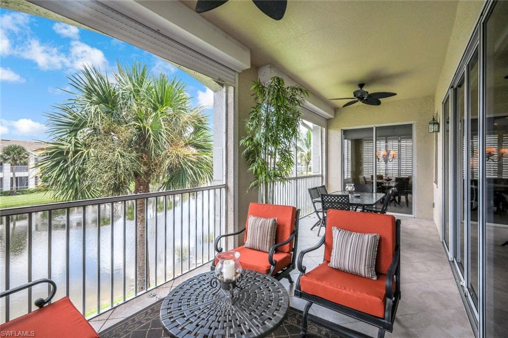 9687 Cypress Hammock Cir 202, Estero, FL 34135-4