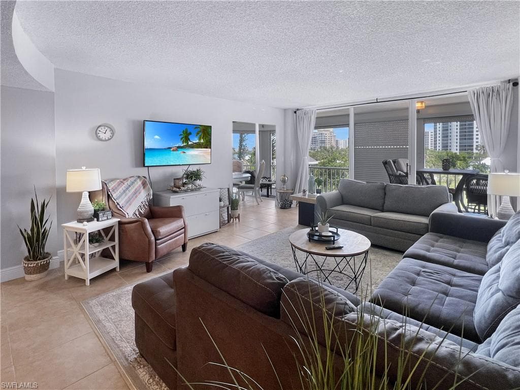 8401 Estero Blvd 304, Fort Myers Beach, FL 33931-2