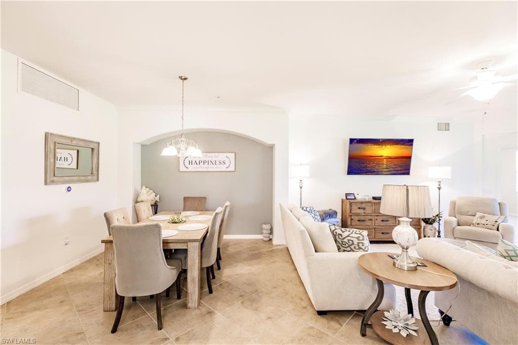3157 Aviamar Cir 102, Naples, FL 34114-9