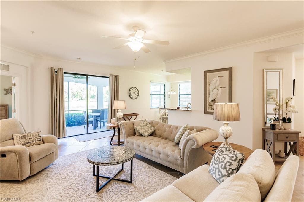 3157 Aviamar Cir 102, Naples, FL 34114-11