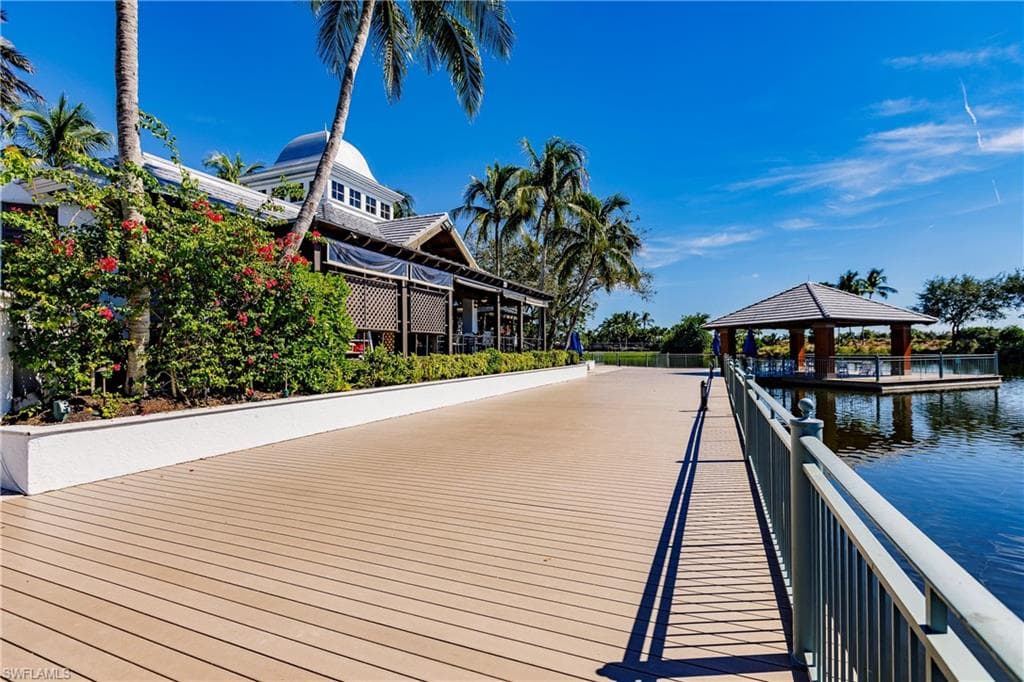 3157 Aviamar Cir 102, Naples, FL 34114-39