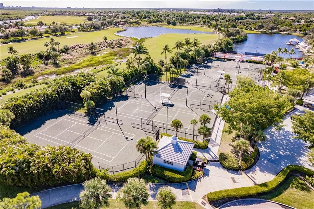 3157 Aviamar Cir 102, Naples, FL 34114-48