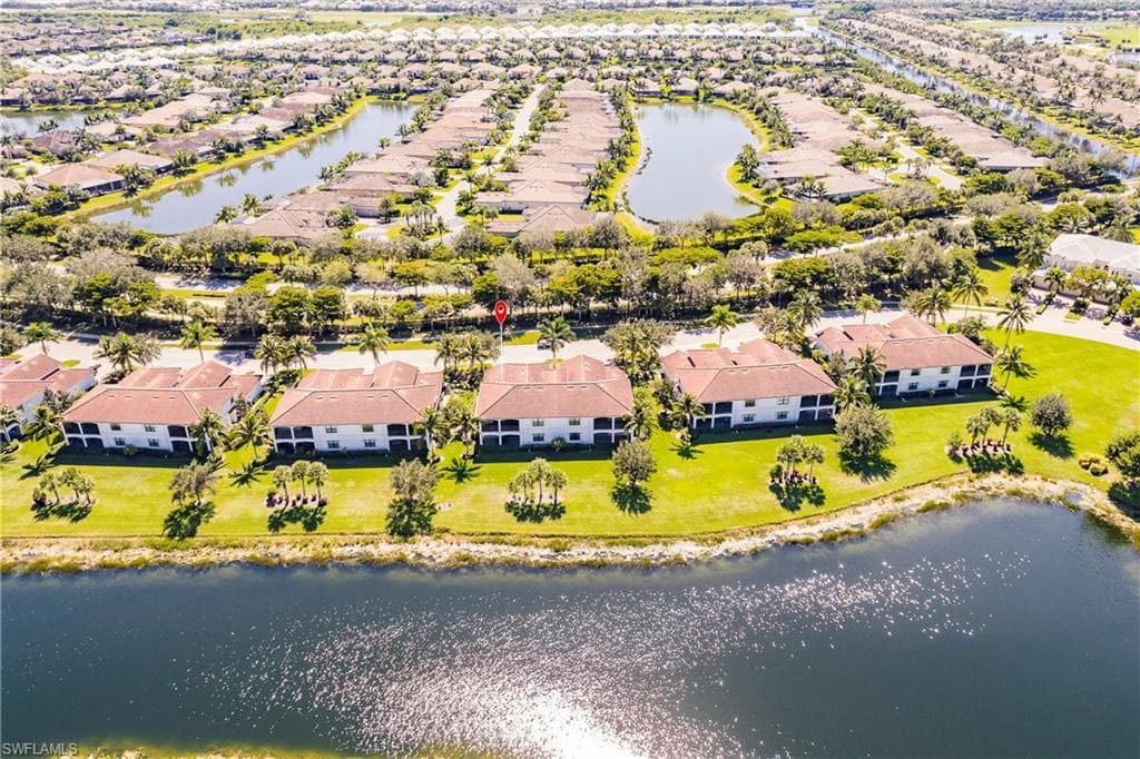 3157 Aviamar Cir 102, Naples, FL 34114-50