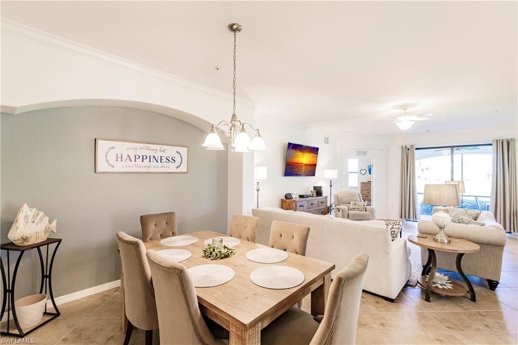 3157 Aviamar Cir 102, Naples, FL 34114-5