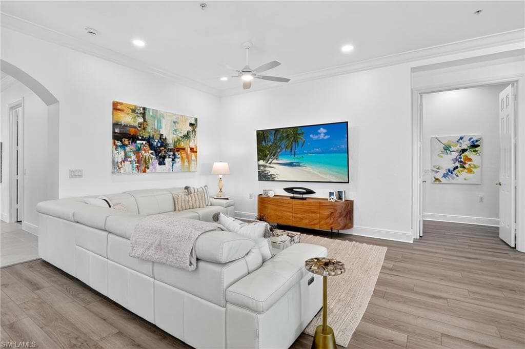 3190 Serenity Ct 202, Naples, FL 34114-10