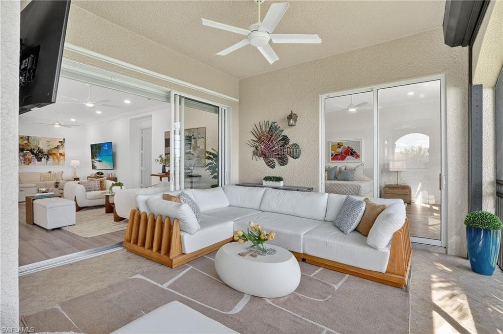 3190 Serenity Ct 202, Naples, FL 34114-21