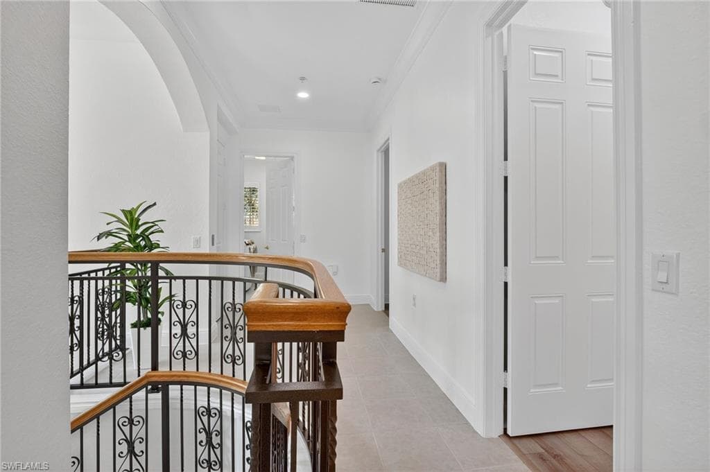 3190 Serenity Ct 202, Naples, FL 34114-35