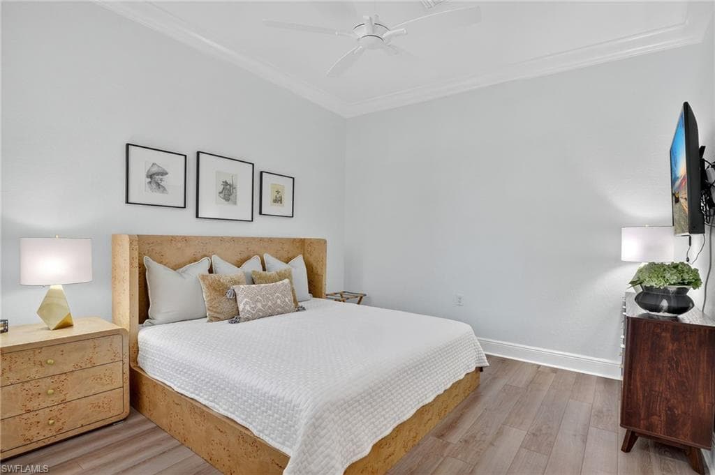 3190 Serenity Ct 202, Naples, FL 34114-37