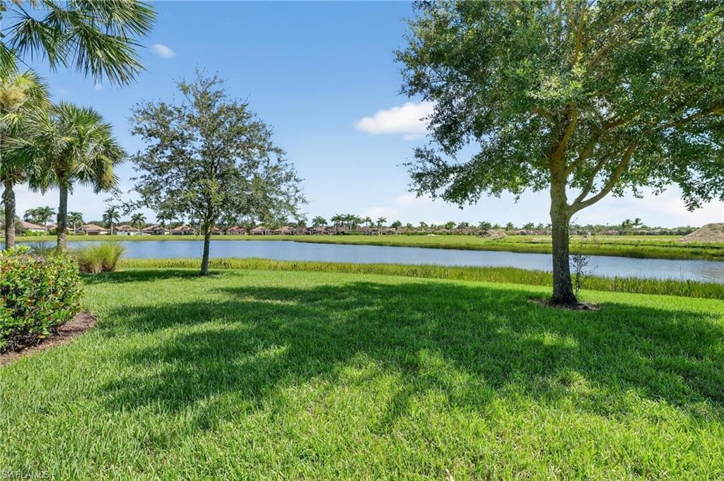 3190 Serenity Ct 202, Naples, FL 34114-44