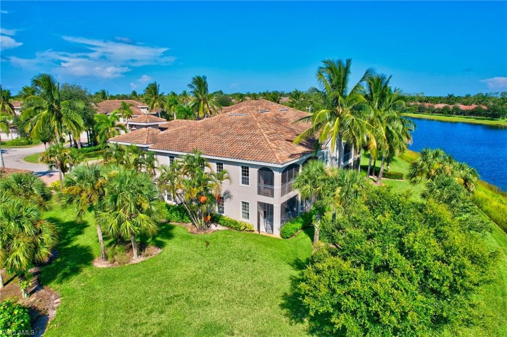 3190 Serenity Ct 202, Naples, FL 34114-45