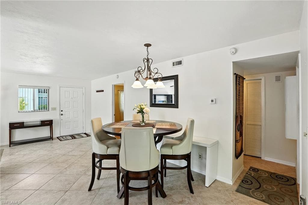 3130 Kings Lake Blvd 7543, Naples, FL 34112-10