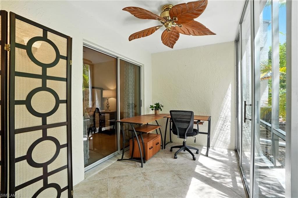 3130 Kings Lake Blvd 7543, Naples, FL 34112-12