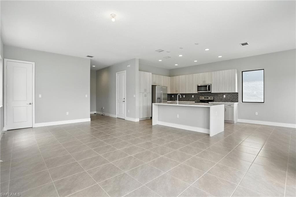 5860 Agostino Way, Ave Maria, FL 34142-8