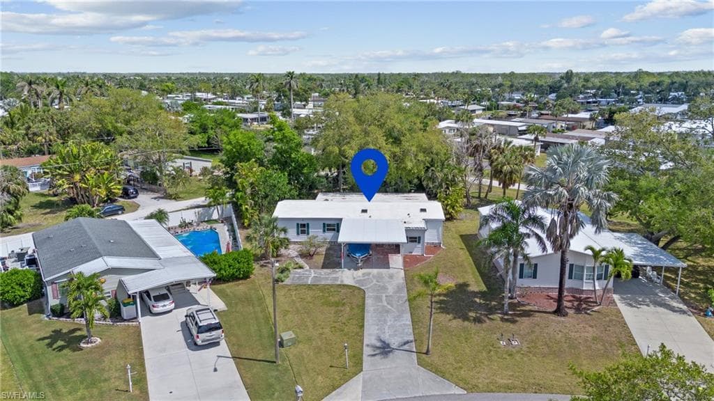 278 Riverwood Rd, Naples, FL 34114-2