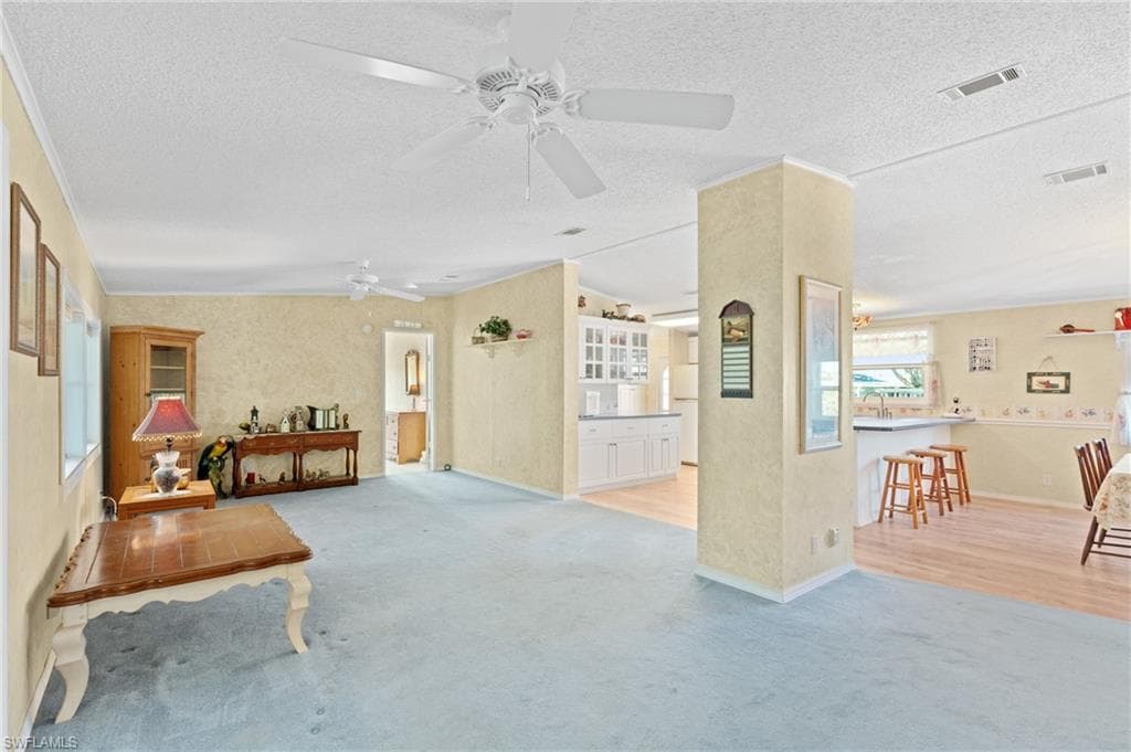 278 Riverwood Rd, Naples, FL 34114-4