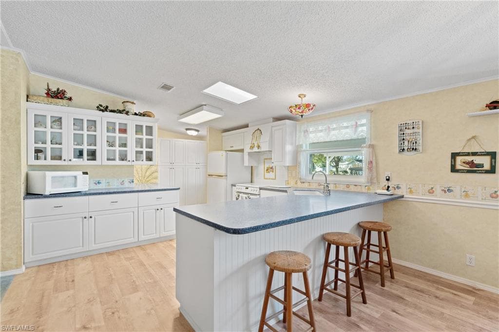 278 Riverwood Rd, Naples, FL 34114-7