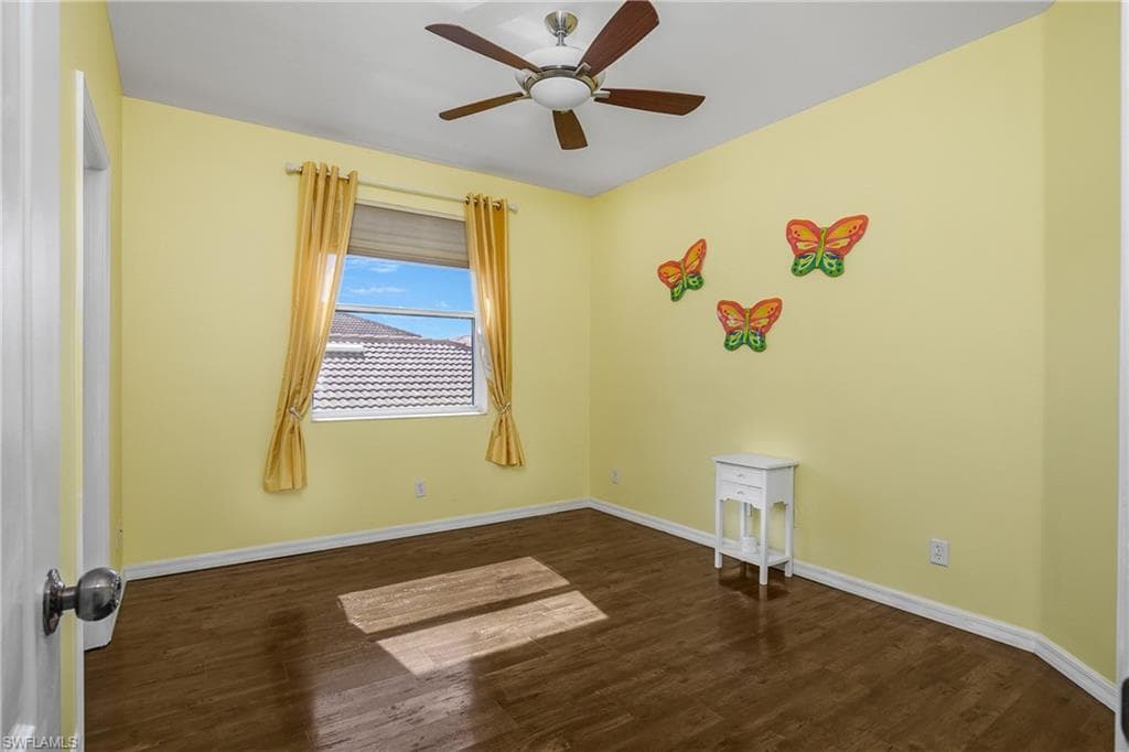 10125 Golden Elm Dr, Estero, FL 33928-32