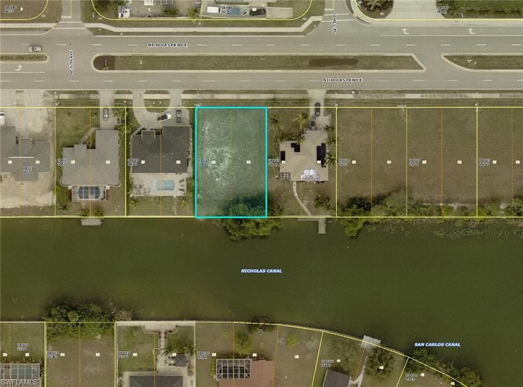 510 Nicholas Pkwy E, Cape Coral, FL 33990-2