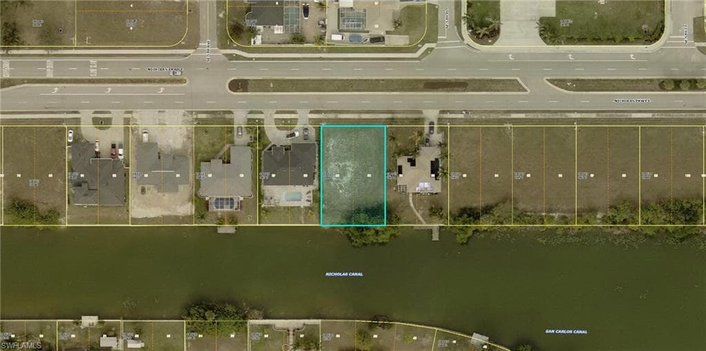 510 Nicholas Pkwy E, Cape Coral, FL 33990-3