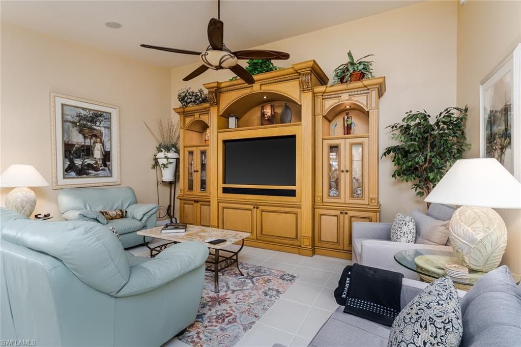 4873 Lasqueti Way, Naples, FL 34119-18