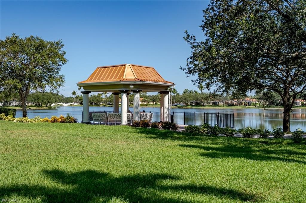 4873 Lasqueti Way, Naples, FL 34119-32