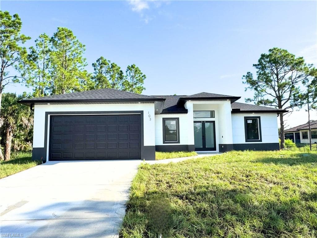 103 6th St, Lehigh Acres, FL 33972-3