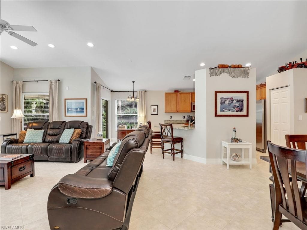 2446 Butterfly Palm Dr, Naples, FL 34119-14