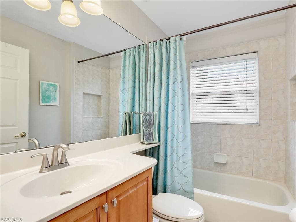 2446 Butterfly Palm Dr, Naples, FL 34119-37