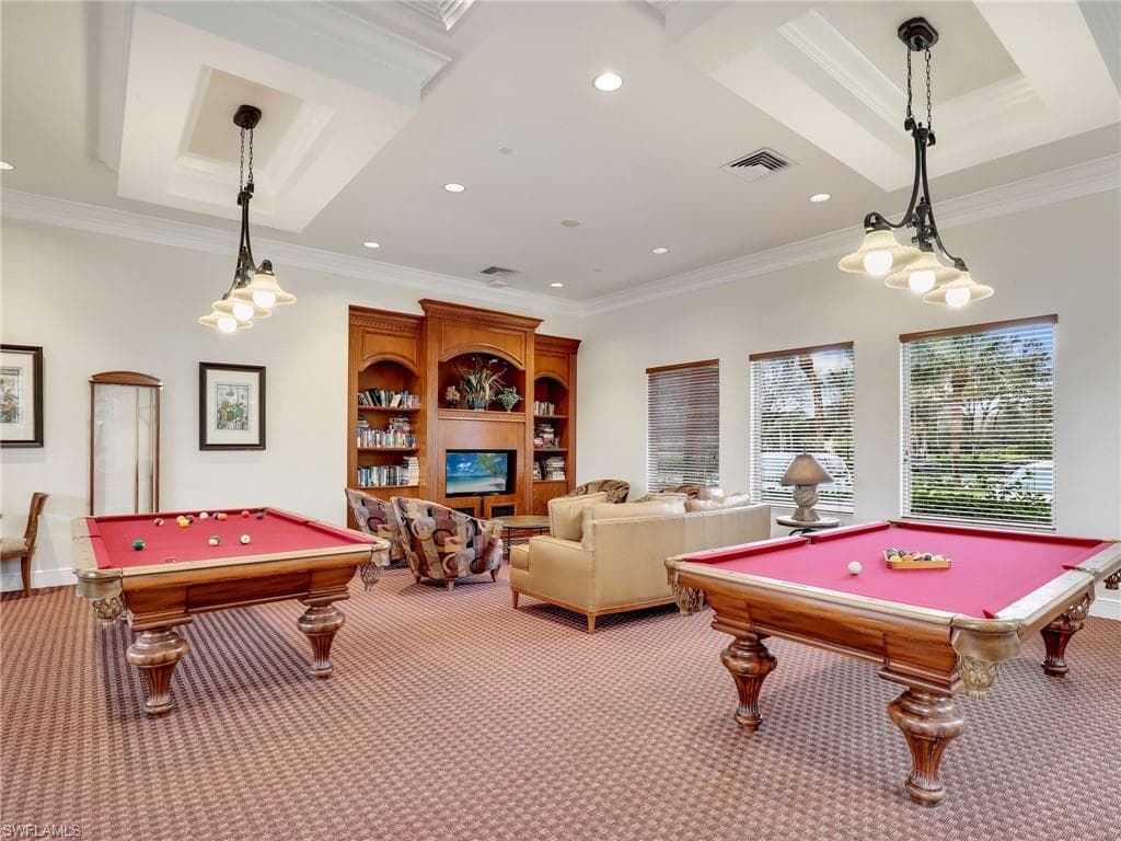2446 Butterfly Palm Dr, Naples, FL 34119-44