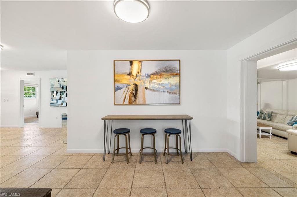 702 107th Ave N, Naples, FL 34108-23