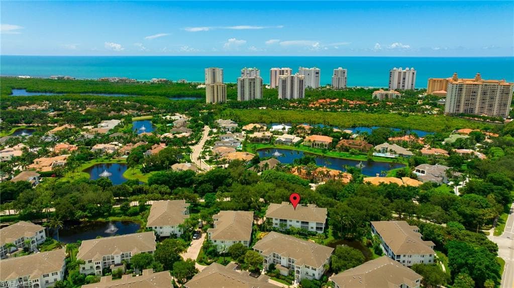 831 Sailaway Ln 202, Naples, FL 34108-35