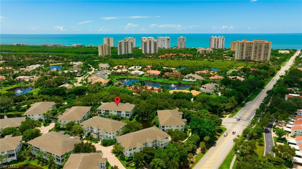 831 Sailaway Ln 202, Naples, FL 34108-42
