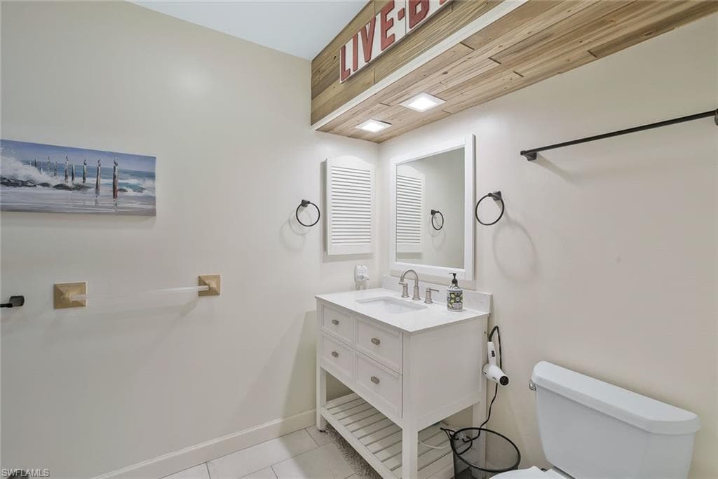 1200 Orange Ct, Marco Island, FL 34145-15