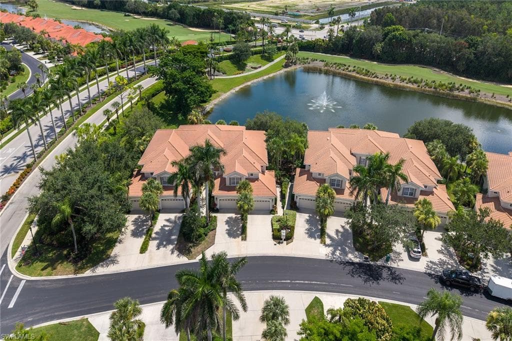 4710 Shinnecock Hills Ct 202, Naples, FL 34112-33