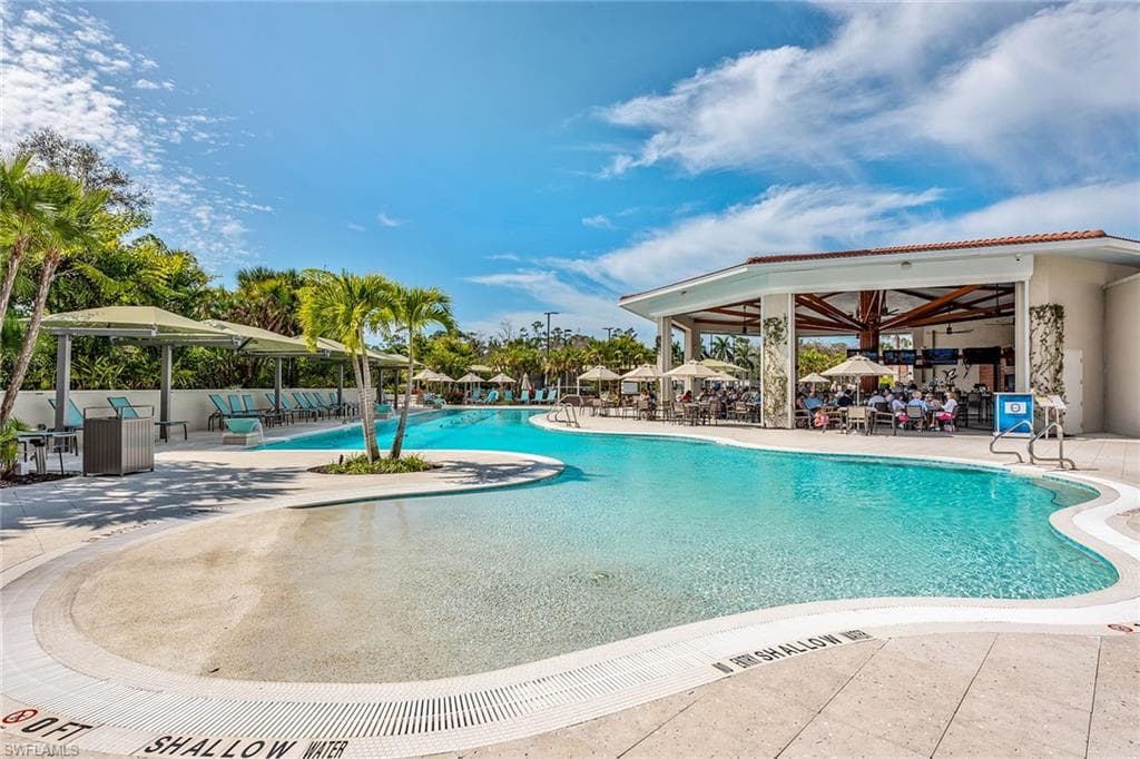 4710 Shinnecock Hills Ct 202, Naples, FL 34112-39