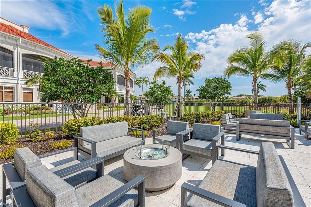 4710 Shinnecock Hills Ct 202, Naples, FL 34112-42
