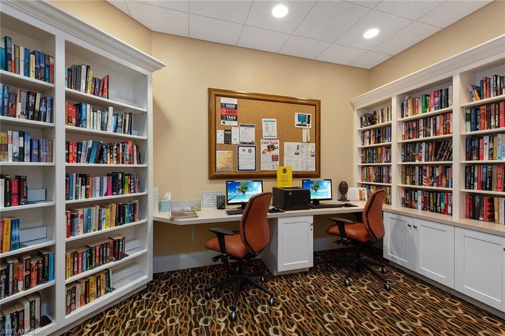 4710 Shinnecock Hills Ct 202, Naples, FL 34112-45