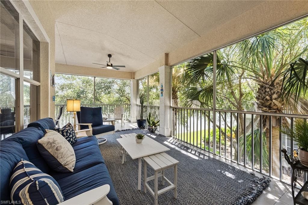 4710 Shinnecock Hills Ct 202, Naples, FL 34112-4