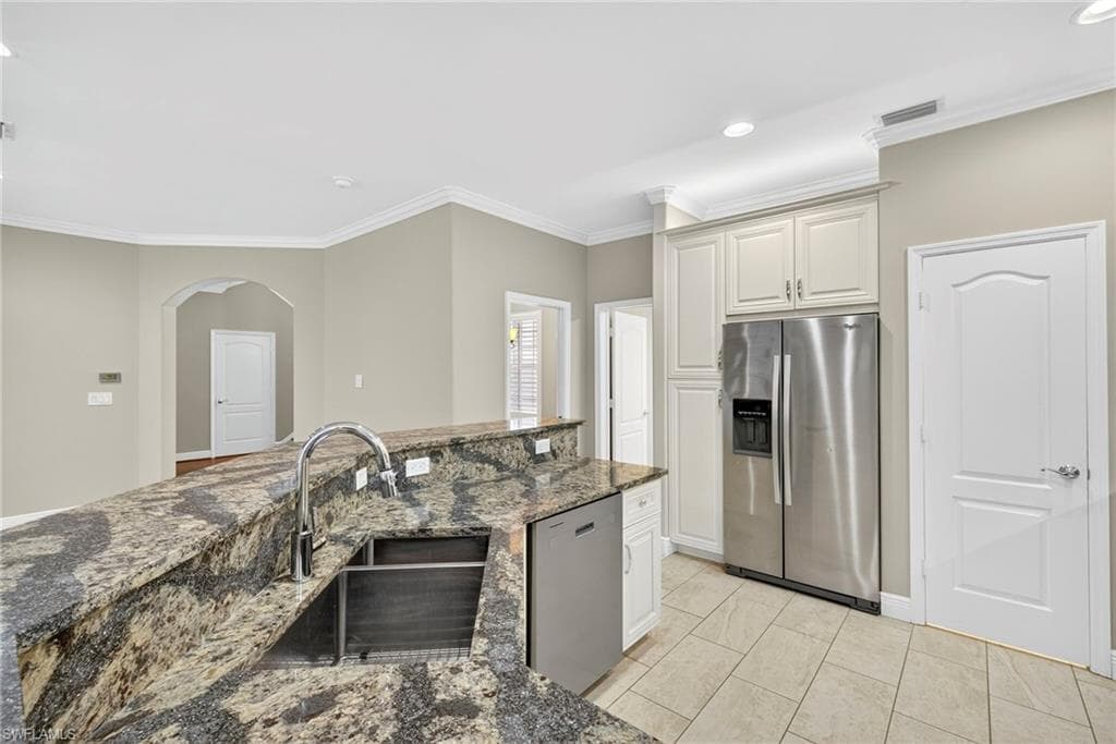 9896 Colonial Walk S, Estero, FL 33928-16